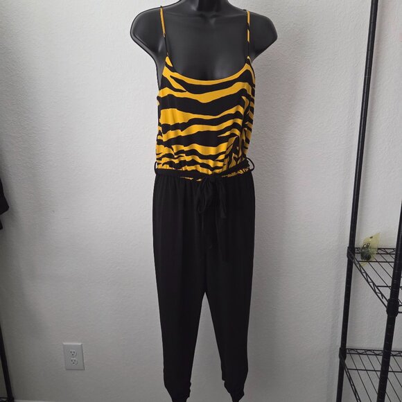 Romper - Picture 1 of 3